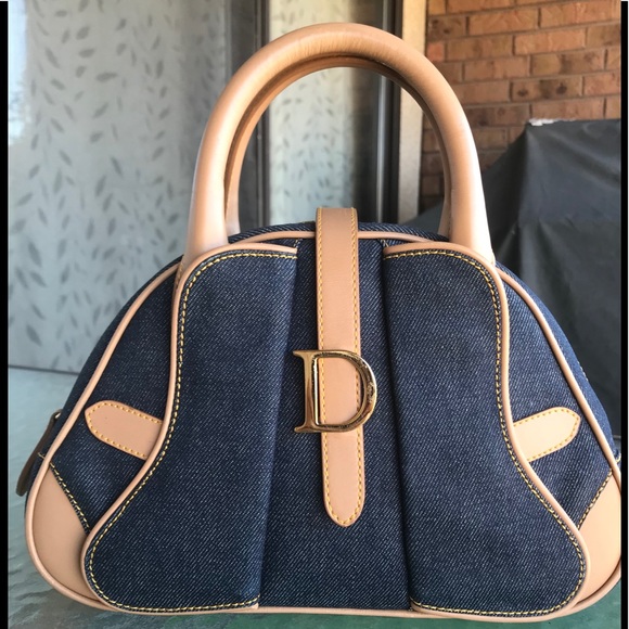 Christian Dior Handbag. - Picture 1 of 8